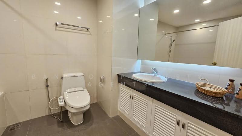 Baan Sukhumvit, Bangkok, Soi Napasap 5, Khong Tan, Khlong Toei, Bangkok, 2 Bedrooms, 230 sqm, Condo For Rent, by BANGKOK PROPERTY AGENTS, 500618024 - DDproperty.com