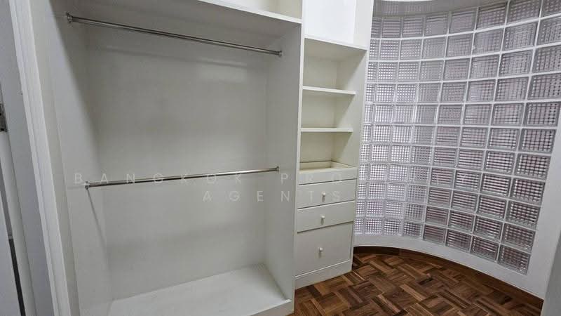 KC Court, Bangkok, 28 Soi Thonglor 13, Khlong Tan Nua, Watthana, Bangkok, 3 Bedrooms, 350 sqm, Condo For Rent, by BANGKOK PROPERTY AGENTS, 500618027 - DDproperty.com