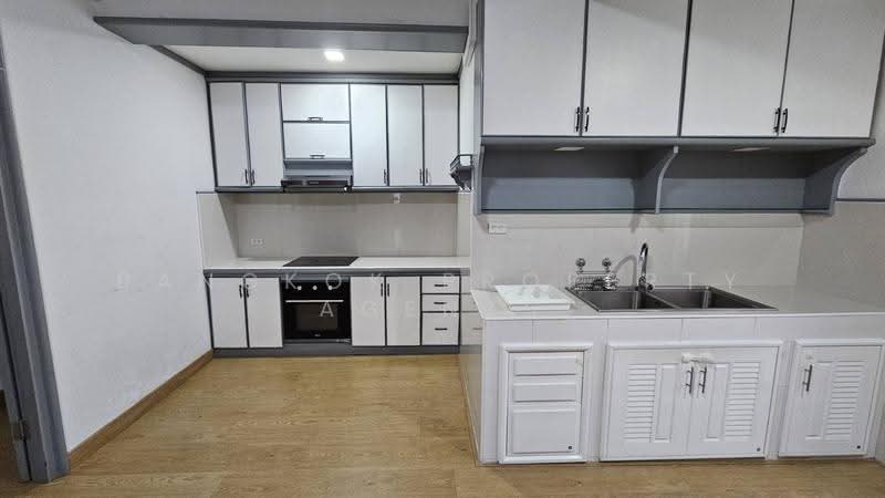 KC Court, Bangkok, 28 Soi Thonglor 13, Khlong Tan Nua, Watthana, Bangkok, 3 Bedrooms, 250 sqm, Condo For Rent, by BANGKOK PROPERTY AGENTS, 500618028 - DDproperty.com