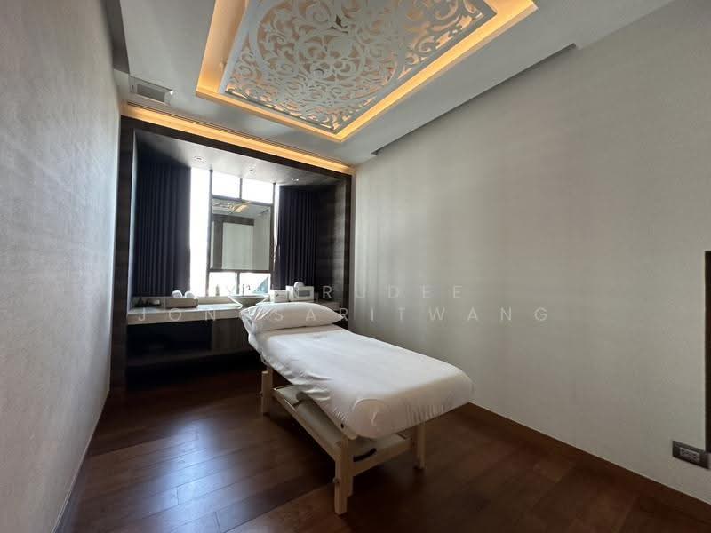 Sindhorn Residence, Bangkok, 54 Soi Ton Son, Lumphini, Pathum Wan, Bangkok, 2 Bedrooms, 142 sqm, Condo For Rent, by Yenrudee Jongsaritwang, 500618056 - DDproperty.com