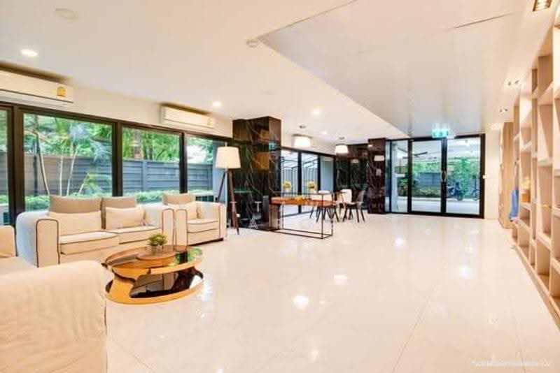 Palm Springs Nimman Royal, Chiang Mai, Su Thep, Muang Chiang Mai, Chiang Mai, 1 Bedroom, 32 sqm, Condo For Rent, by Rattawit Chaocharoensiri, 500618067 - DDproperty.com