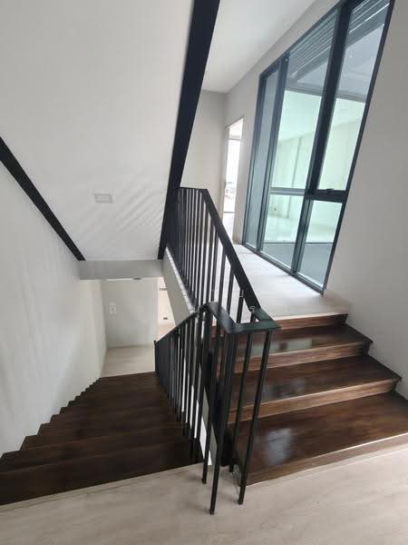 Chok Chai 4, Bangkok, Lat Phrao, Bangkok, 9 Bedrooms, 700 sqm, Townhouse For Sale, by Praab Thiranusorn, 500618074 - DDproperty.com