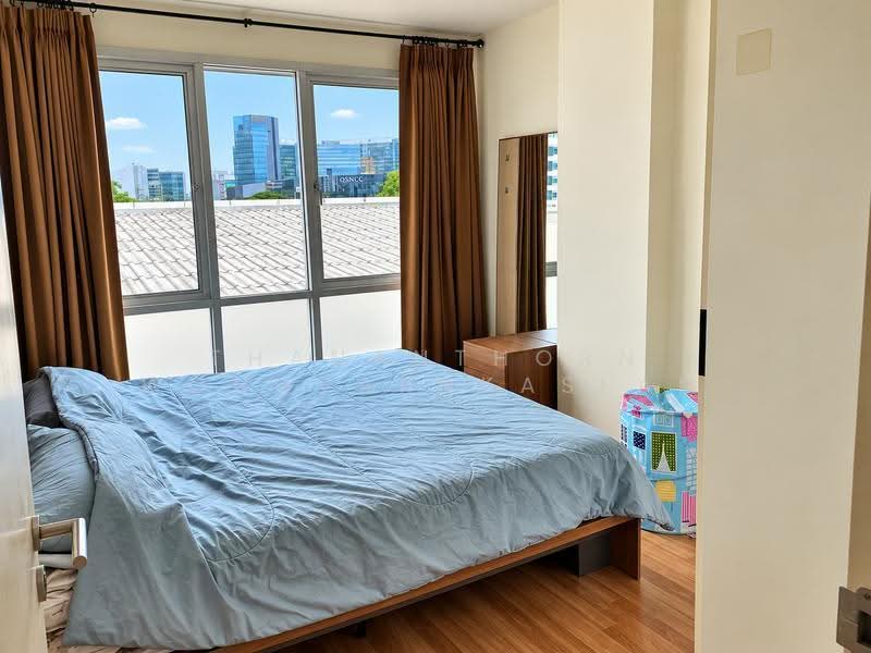 Voque Sukhumvit 16, Bangkok, Soi Sukhumvit 16, Khlong Toei, Bangkok, 1 Bedroom, 41 sqm, Condo For Rent, by Thananthorn Wongvarnkaseam, 500618102 - DDproperty.com