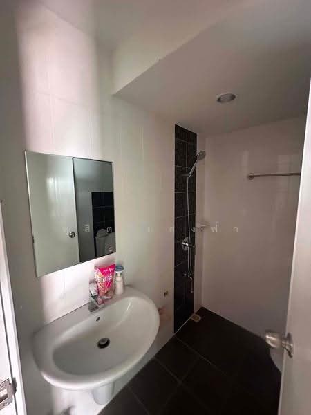 ให้เช่าบ้านแฝด ม.ประภัสสร บ่อวิน ศรีราชา, Chon Buri (Pattaya), Bo Win, Si Racha, Chon Buri (Pattaya), 4 Bedrooms, 100 sqm, Semi-Detached House (Twin House) For Rent, by Dusit Saengfa, 500618120 - DDproperty.com
