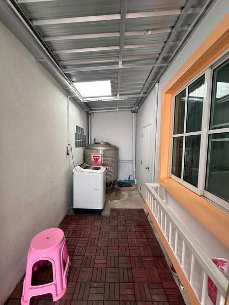 ให้เช่าบ้านแฝด ม.ประภัสสร บ่อวิน ศรีราชา, Chon Buri (Pattaya), Bo Win, Si Racha, Chon Buri (Pattaya), 4 Bedrooms, 100 sqm, Semi-Detached House (Twin House) For Rent, by Dusit Saengfa, 500618120 - DDproperty.com