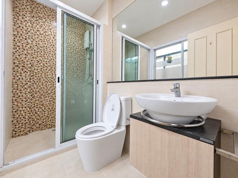 The Metro Sathorn-Kanlapaphruek, Bangkok, Kanlapaphruek Road, Bang Wa, Phasi Charoen, Bangkok, 3 Bedrooms, 74 sqm, Townhouse For Sale, by Rattapon Sivamok, 500618132 - DDproperty.com