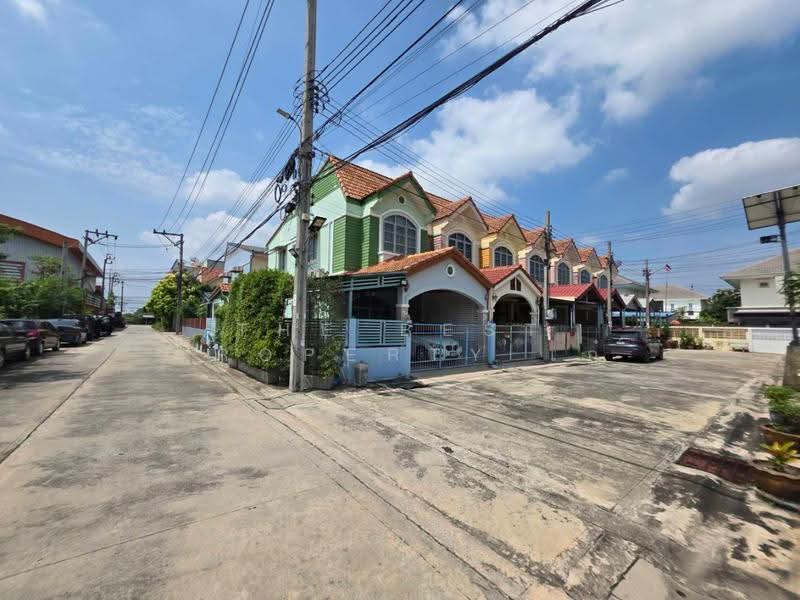 เหนือฟ้าพลัส บางบัวทอง, Nonthaburi, Phimonrat, Bang Bua Thong, Nonthaburi, 2 Bedrooms, 100 sqm, Townhouse For Sale, by The Best Property เก๋, 500618139 - DDproperty.com