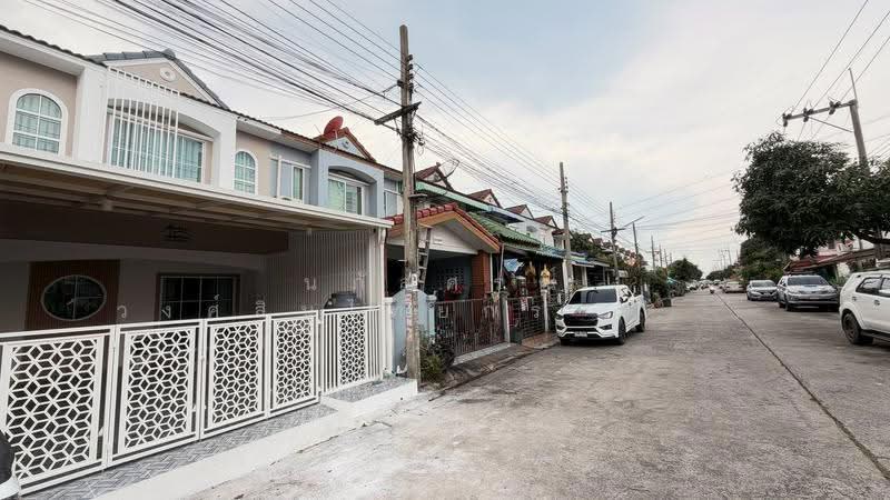 Moobaan KC Ramintra 3 : หมู่บ้านเคซีรามอินทรา 3, กรุงเทพ, ซอยหทัยราษฎร์ 39, สามวาตะวันตก, คลองสามวา, กรุงเทพ, 88 ตร.ม., ทาวน์เฮ้าส์ ขาย, โดย นภัสศรณ์ วงศ์สินไทยกร (นันท์), 500618147 - DDproperty.com
