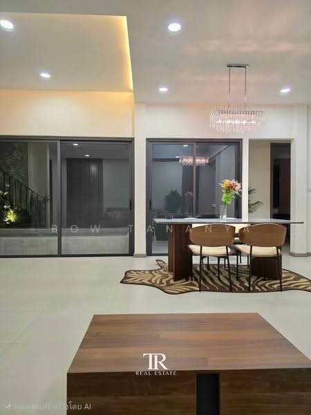 Pool Villa – Sukhumvit 60/1, Bangkok, Bang Chak, Phra Khanong, Bangkok, 3 Bedrooms, 250 sqm, Single Detached House For Rent, by Bow Tananya, 500618287 - DDproperty.com