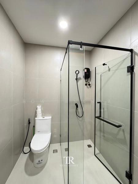 Pool Villa – Sukhumvit 60/1, Bangkok, Bang Chak, Phra Khanong, Bangkok, 3 Bedrooms, 250 sqm, Single Detached House For Rent, by Bow Tananya, 500618287 - DDproperty.com