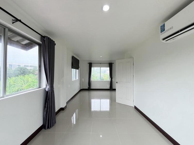 Prachasuk lake & Mall, Bangkok, Rama 2 Road, Samae Dam, Bang Khun Thian, Bangkok, 4 Bedrooms, 300 sqm, Townhouse For Rent, by ภัทรพรรณ บุหงาเกษมสุข, 500618301 - DDproperty.com
