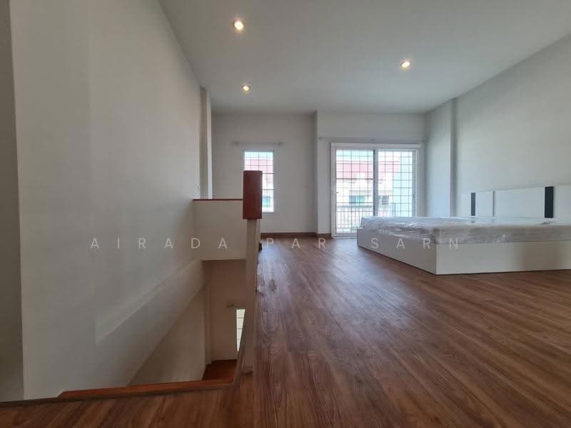 The Metro Sathorn, Bangkok, Bang Wa, Phasi Charoen, Bangkok, 3 Bedrooms, 167 sqm, Townhouse For Sale, by Airada Parasarn, 500618319 - DDproperty.com