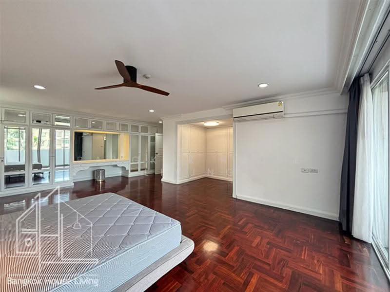 Charan Tower Residences by Aspira, Bangkok, 19 Soi Sukhumvit 43, Khlong Tan Nua, Watthana, Bangkok, 4 Bedrooms, 380 sqm, Condo For Rent, by Bangkok House Living, 500618320 - DDproperty.com