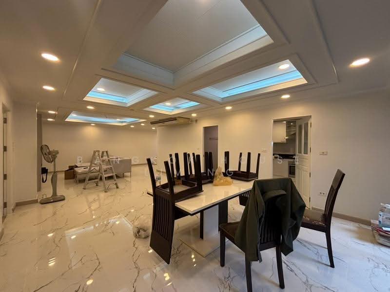Mitr Mansion, Bangkok, 27 Soi Sukhumvit 31, Khlongtoei Nua, Watthana, Bangkok, 2 Bedrooms, 145 sqm, Condo For Rent, by Bangkok House Living, 500618334 - DDproperty.com