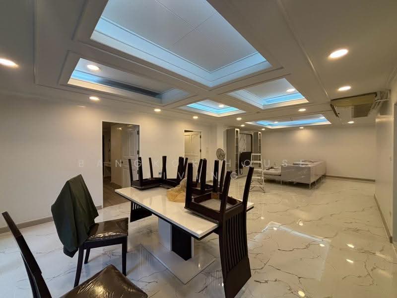 Mitr Mansion, Bangkok, 27 Soi Sukhumvit 31, Khlongtoei Nua, Watthana, Bangkok, 2 Bedrooms, 145 sqm, Condo For Rent, by Bangkok House Living, 500618334 - DDproperty.com