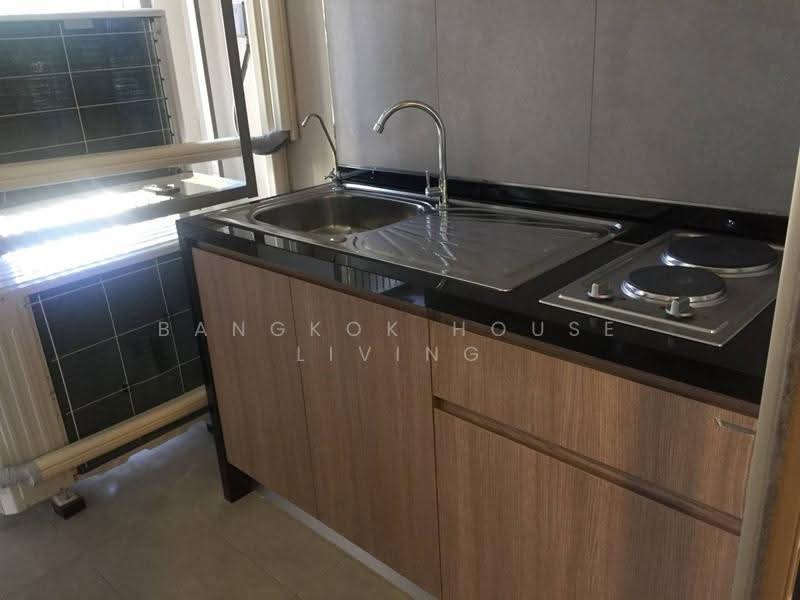 Piya Residence, Bangkok, Soi Sukhumvit 28-30, Khong Tan, Khlong Toei, Bangkok, 3 Bedrooms, 188 sqm, Condo For Rent, by Bangkok House Living, 500618347 - DDproperty.com