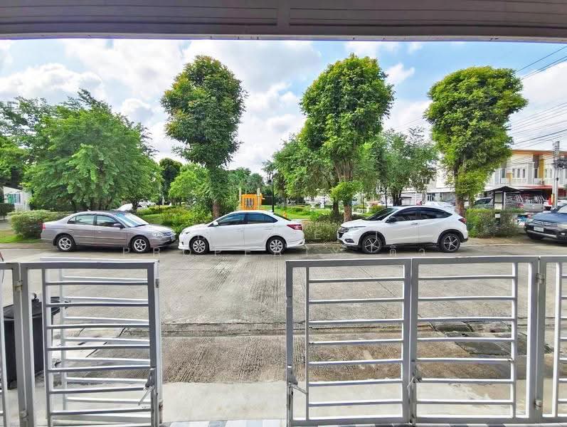 โกลเด้นทาวน์ เพชรเกษม 108, Bangkok, Nong Kang Plu, Nong Khaem, Bangkok, 4 Bedrooms, 100 sqm, Townhouse For Sale, by The Best Property ดิว, 500618355 - DDproperty.com