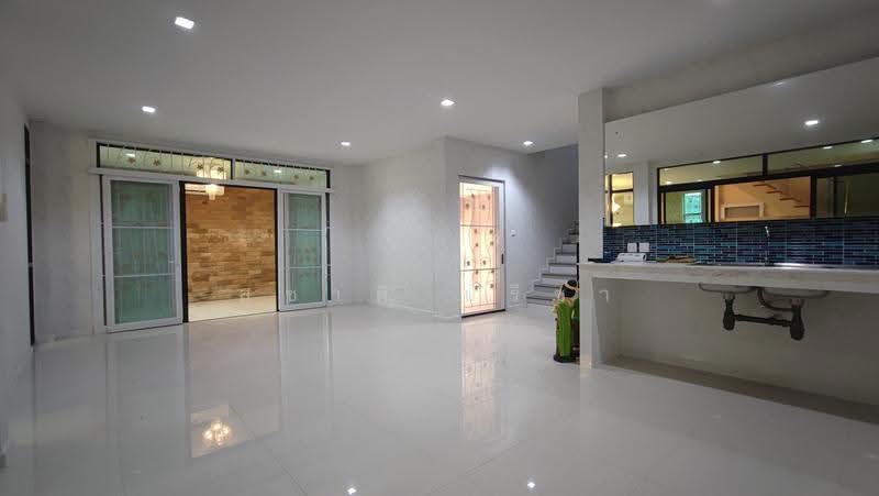 Chewarom Rangsit - Don Mueang, Pathum Thani, Rangsit-Nakhon Nayok Road, Prachathipat, Thanyaburi, Pathum Thani, 4 Bedrooms, 240 sqm, Single Detached House For Sale, by สุชาติ ปรีชา, 500618365 - DDproperty.com