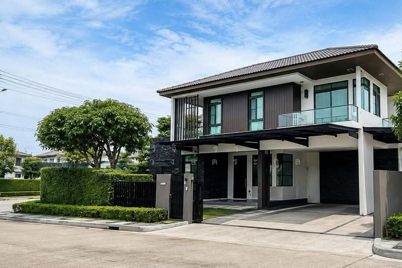 Mantana Lake Watcharapol, Bangkok, Sukhaphiban 5 Road, O-Ngoen, Sai Mai, Bangkok, 4 Bedrooms, 300 sqm, Single Detached House For Rent, by วิจิตรา จิตรวงษ์ตระกูล, 500618374 - DDproperty.com