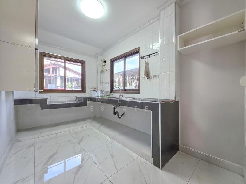 Beauty House 4, Nonthaburi, Mahasawat, Bang Kruai, Nonthaburi, 3 Bedrooms, 150 sqm, Semi-Detached House (Twin House) For Sale, by Haus Living Estate, 500618386 - DDproperty.com