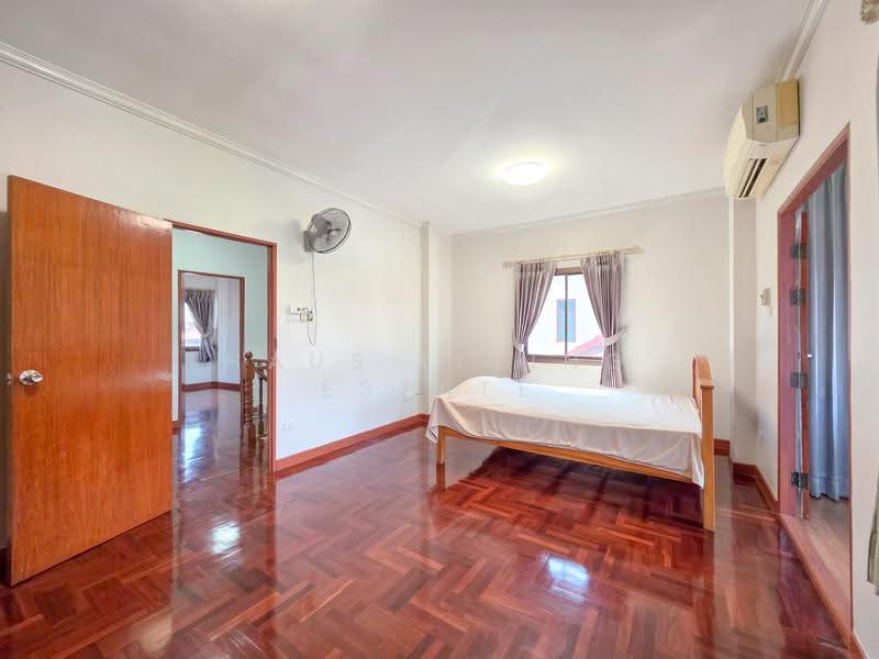 Beauty House 4, Nonthaburi, Mahasawat, Bang Kruai, Nonthaburi, 3 Bedrooms, 150 sqm, Semi-Detached House (Twin House) For Sale, by Haus Living Estate, 500618386 - DDproperty.com