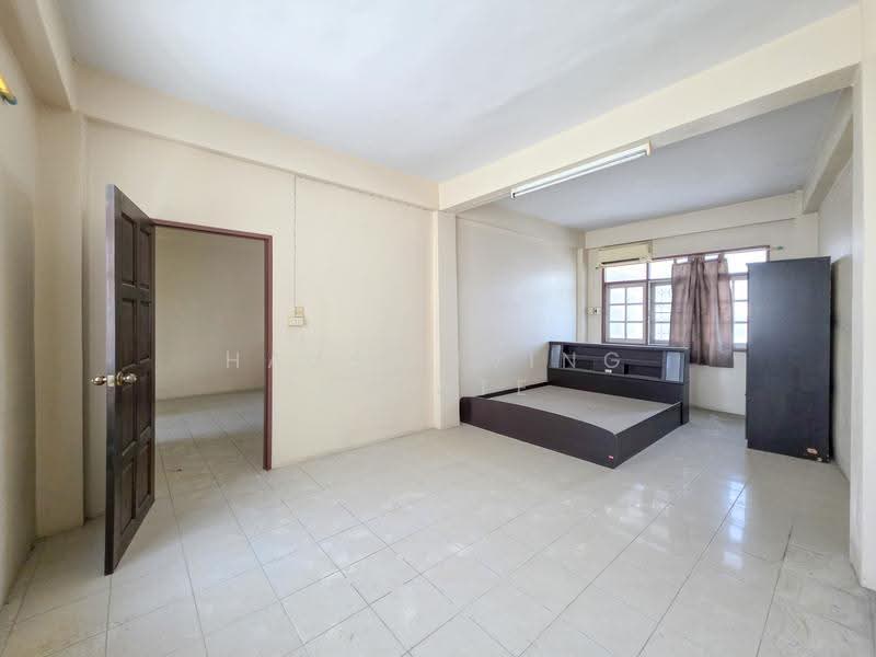 Commercial Building Suan Phak, Bangkok, Taling Chan, Bangkok, , 346 sqm, Shophouse For Sale, by Haus Living Estate, 500618395 - DDproperty.com