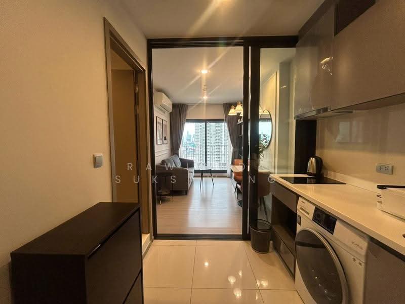 Life Asoke Hype, Bangkok, 339 Chaturathit Rd, Makkasan, Ratchathewi, Bangkok, 1 Bedroom, 32 sqm, Condo For Rent, by RAWISADA SUKSAWANG, 500618401 - DDproperty.com