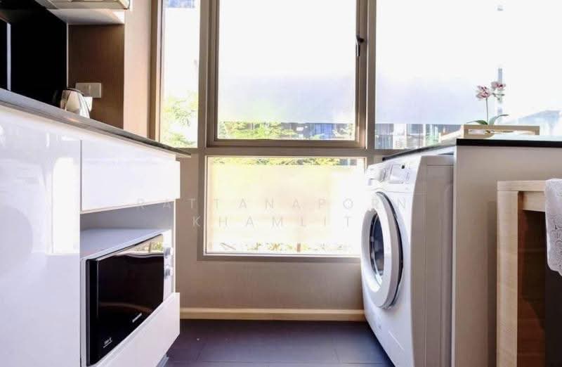 Klass Silom, Bangkok, 52 Silom Road, Silom, Bang Rak, Bangkok, 1 Bedroom, 34 sqm, Condo For Rent, by Rattanaporn Khamlit, 500618462 - DDproperty.com