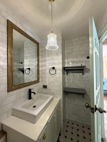 The Alcove Thonglor 10, Bangkok, 199 Soi Sukhumvit 63, Sukhumvit Road, Khlong Tan Nua, Watthana, Bangkok, 1 Bedroom, 72 sqm, Condo For Rent, by Rattanaporn Khamlit, 500618466 - DDproperty.com
