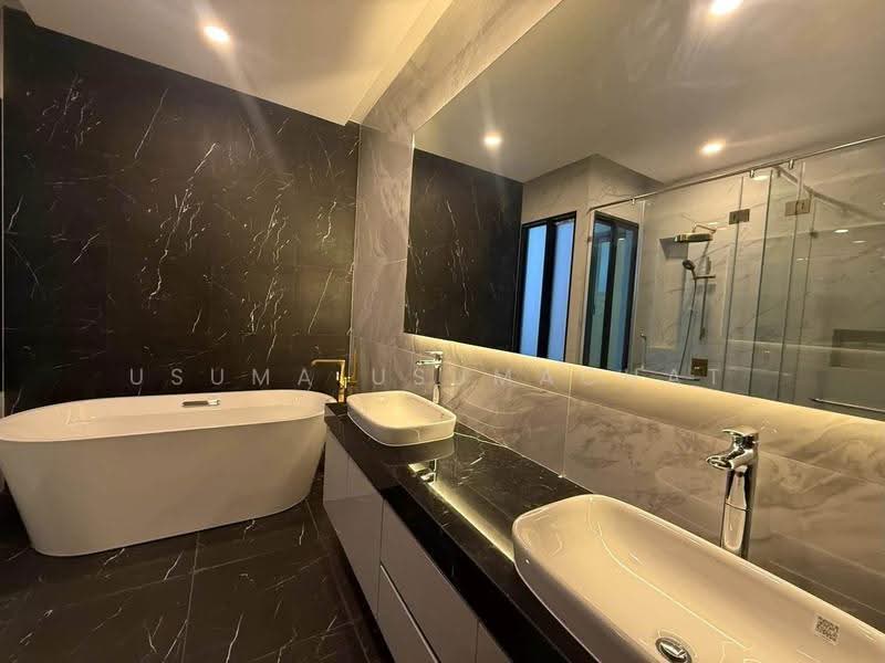 The Master Ekkamai-Ramintra, Bangkok, Soi Ramintra 39, Tha Rang, Bang Khen, Bangkok, 4 Bedrooms, 661 sqm, Single Detached House For Rent, by Usuma Usumachat, 500618480 - DDproperty.com