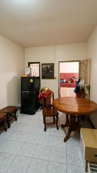 Town house on rama2 Thakham 20 Sq.wa 3 bedrooms 1.98 MB, Bangkok, ท่าข้าม, Tha Kham, Bang Khun Thian, Bangkok, 3 Bedrooms, 120 sqm, Townhouse For Sale, by Poonyawee Puthong, 500618505 - DDproperty.com