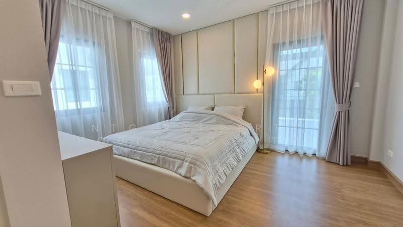 Centro Bangna Km.7, Samut Prakan, Buanakarin Road, Bang Kaeo, Bang Plee, Samut Prakan, 4 Bedrooms, 303 sqm, Single Detached House For Rent, by NTG Property House Co.,Ltd., 500618510 - DDproperty.com