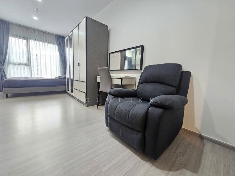 Life Asoke Hype, Bangkok, 339 Chaturathit Rd, Makkasan, Ratchathewi, Bangkok, 1 Bedroom, 26 sqm, Condo For Rent, by Agentbkk, 500618549 - DDproperty.com