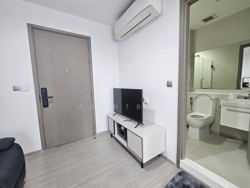Life Asoke Hype, Bangkok, 339 Chaturathit Rd, Makkasan, Ratchathewi, Bangkok, 1 Bedroom, 26 sqm, Condo For Rent, by Agentbkk, 500618549 - DDproperty.com