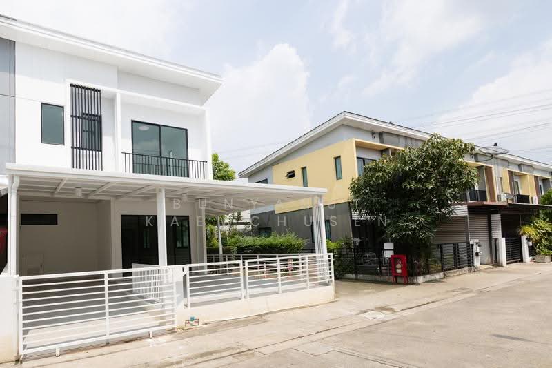 The Connect Suanluang-Onnut, Bangkok, Soi 67, Chalerm Phrakiat Rama 9 Road, Prawet, Bangkok, 3 Bedrooms, 119 sqm, Townhouse For Sale, by Bunyanut Kaewchusen, 500618590 - DDproperty.com