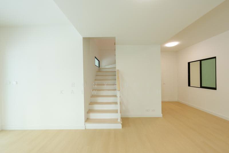 The Connect Suanluang-Onnut, Bangkok, Soi 67, Chalerm Phrakiat Rama 9 Road, Prawet, Bangkok, 3 Bedrooms, 119 sqm, Townhouse For Sale, by Bunyanut Kaewchusen, 500618590 - DDproperty.com