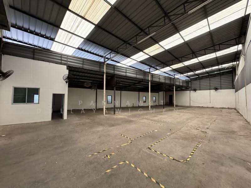 Warehouse for rent, 350 sq.m., in Huai Khwang, Bangkok (JKPBKK1151), Bangkok, Huai Khwang, Bangkok, , 350 sqm, Warehouse/Factory For Rent, by Pannawit Dullayawichenwut, 500618596 - DDproperty.com