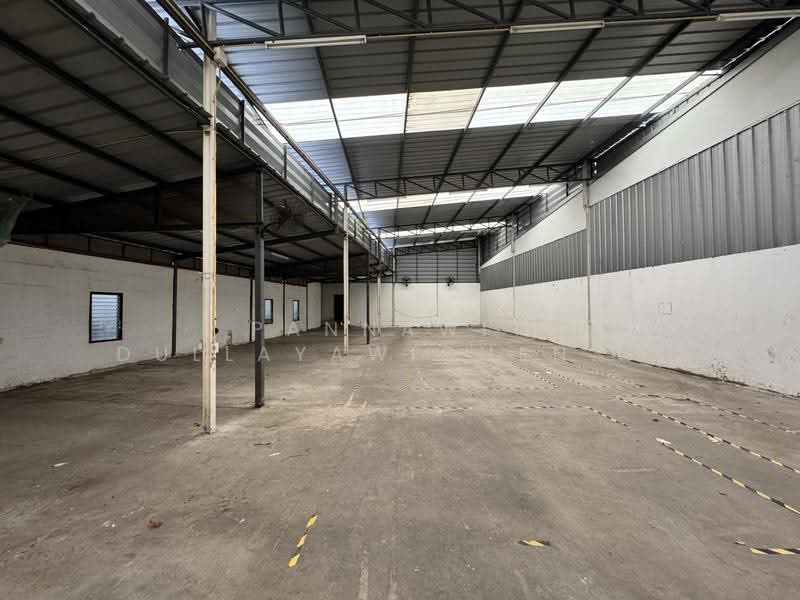 Warehouse for rent, 350 sq.m., in Huai Khwang, Bangkok (JKPBKK1151), Bangkok, Huai Khwang, Bangkok, , 350 sqm, Warehouse/Factory For Rent, by Pannawit Dullayawichenwut, 500618596 - DDproperty.com