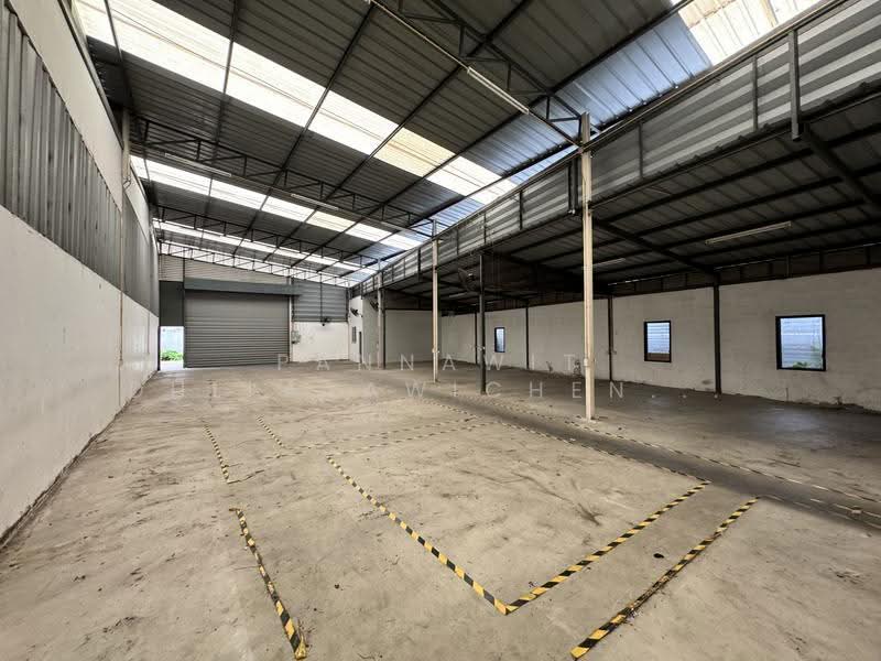 Warehouse for rent, 350 sq.m., in Huai Khwang, Bangkok (JKPBKK1151), Bangkok, Huai Khwang, Bangkok, , 350 sqm, Warehouse/Factory For Rent, by Pannawit Dullayawichenwut, 500618596 - DDproperty.com