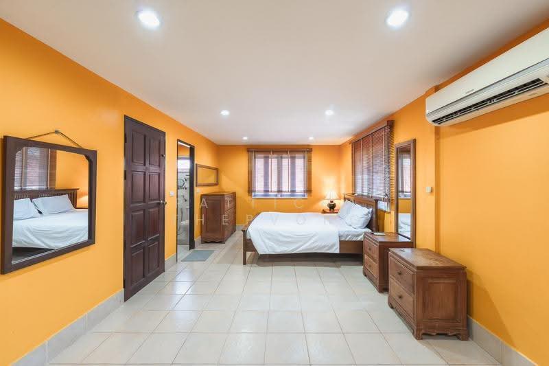 Rawai beach phuket, Phuket, Rawai, Muang Phuket, Phuket, 4 Bedrooms, 600 sqm, Single Detached House For Sale, by PATTICHA THEPVONG, 500618608 - DDproperty.com