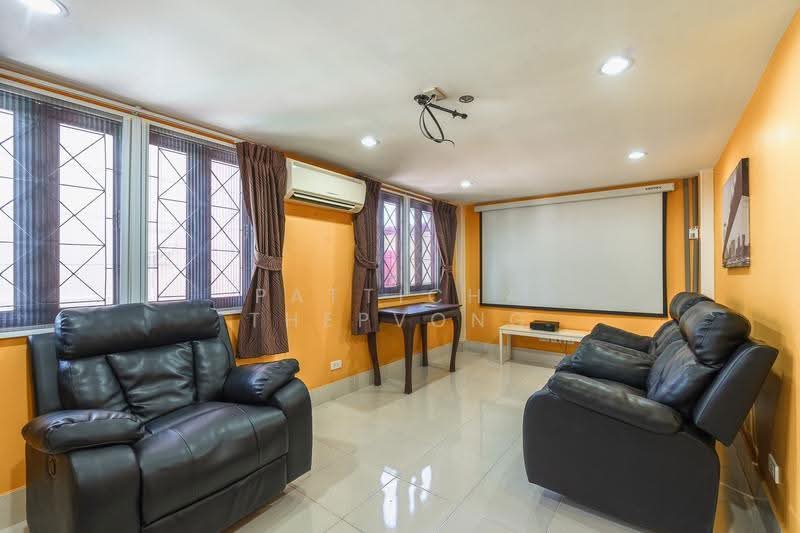 Rawai beach phuket, Phuket, Rawai, Muang Phuket, Phuket, 4 Bedrooms, 600 sqm, Single Detached House For Sale, by PATTICHA THEPVONG, 500618608 - DDproperty.com