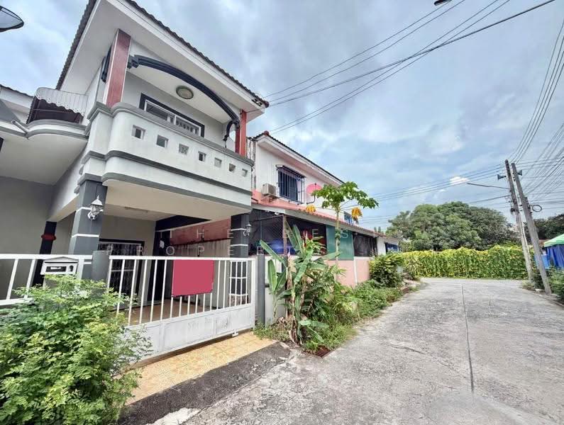 แสนสุขวิลล่า ชลบุรี, Chon Buri (Pattaya), Huai Kapi, Muang Chon Buri, Chon Buri (Pattaya), 3 Bedrooms, 100 sqm, Townhouse For Sale, by The Best Property แป๋ม, 500618611 - DDproperty.com