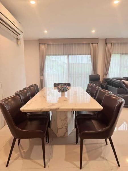 Burasiri Pattanakarn, Bangkok, New Pattanakarn Road, Prawet, Bangkok, 4 Bedrooms, 220 sqm, Single Detached House For Rent, by Khun Jane, 500618638 - DDproperty.com