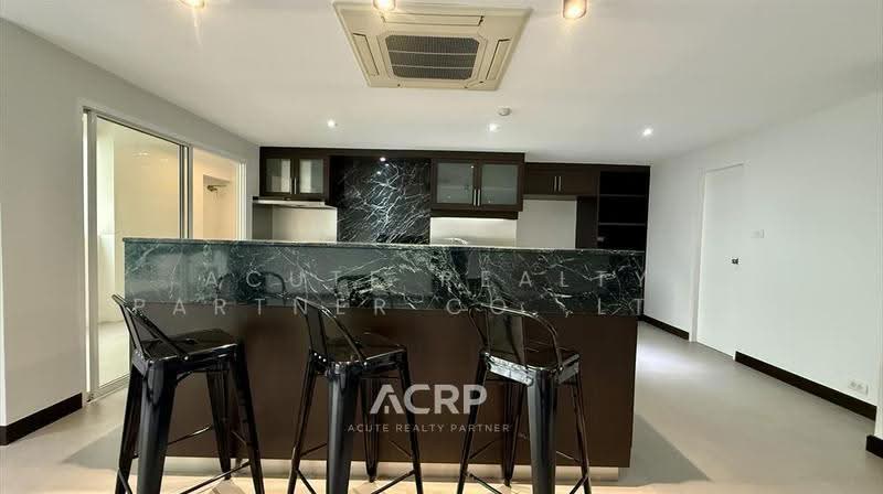 D.S. Tower 1 Sukhumvit 33, Bangkok, Soi Phrom Chit, Khlong Tan Nua, Watthana, Bangkok, 3 Bedrooms, 249 sqm, Condo For Sale, by Acute Realty Partner Co.,Ltd., 500618665 - DDproperty.com