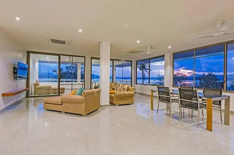 7-BR Villa, Phuket, Mai Khao, Thalang, Phuket, 7 Bedrooms, 800 sqm, Villa For Sale, by Puttirat Kleebyam, 500618673 - DDproperty.com