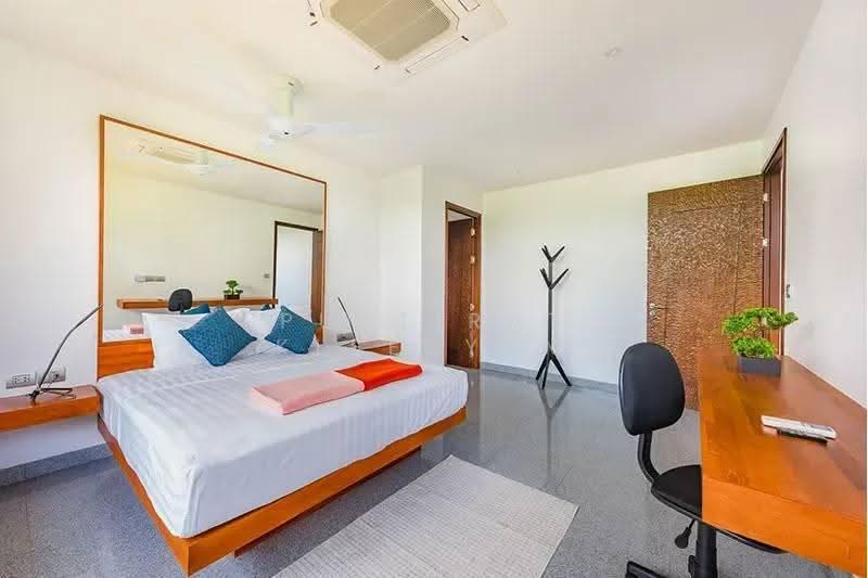 7-BR Villa, Phuket, Mai Khao, Thalang, Phuket, 7 Bedrooms, 800 sqm, Villa For Sale, by Puttirat Kleebyam, 500618673 - DDproperty.com