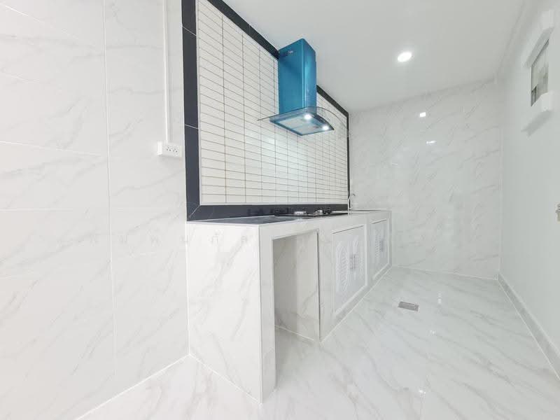 Baan Pruksa 20 Lumlukka Klong 2, Pathum Thani, Soi Lam Luk Ka 11, Khu Khot, Lam Luk Ka, Pathum Thani, 3 Bedrooms, 96 sqm, Townhouse For Sale, by พิมพ์นภัส ภูธนภัทร, 500618674 - DDproperty.com