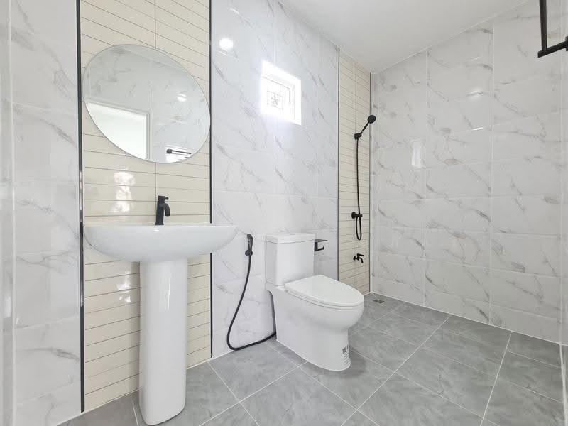 Baan Pruksa 20 Lumlukka Klong 2, Pathum Thani, Soi Lam Luk Ka 11, Khu Khot, Lam Luk Ka, Pathum Thani, 3 Bedrooms, 96 sqm, Townhouse For Sale, by พิมพ์นภัส ภูธนภัทร, 500618674 - DDproperty.com
