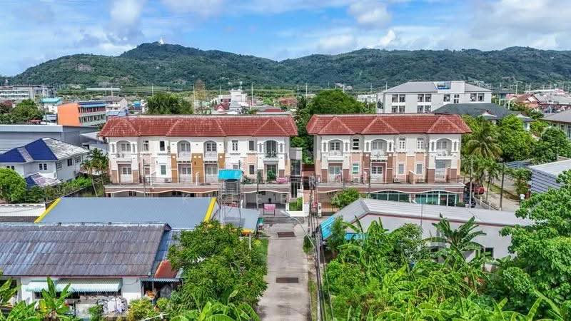 3-BR Townhouse, Phuket, Chalong, Muang Phuket, Phuket, 3 Bedrooms, 302 sqm, Townhouse For Sale, by Puttirat Kleebyam, 500618693 - DDproperty.com