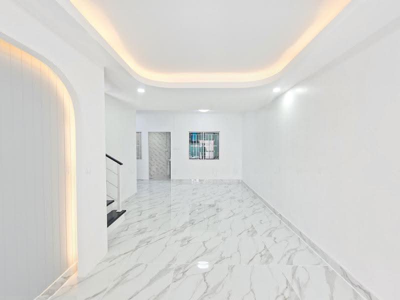 Baan Pruksa 40 Rangsit Klong 3, Pathum Thani, Soi Batanee Village, Khlong Sam, Khlong Luang, Pathum Thani, 3 Bedrooms, 67 sqm, Townhouse For Sale, by พิมพ์นภัส ภูธนภัทร, 500618699 - DDproperty.com